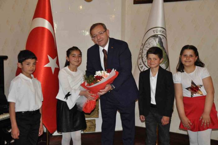 Vali Koltuğuna Oturdu, Okunla Park İstedi