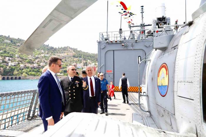 Alanya Protokolü Tgc Göksu Fırkateyni’ni Ziyaret Etti