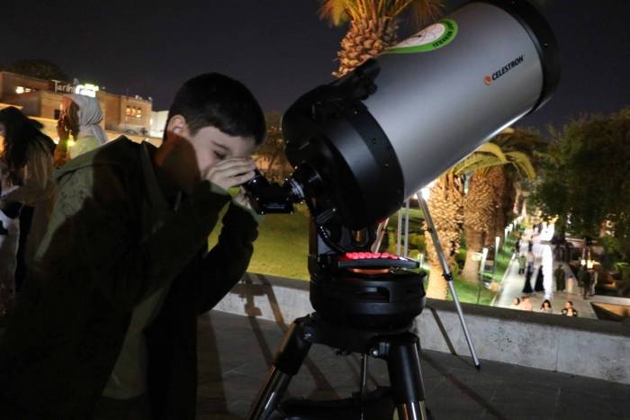 Balıklıgöl’de Teleskoplarla Çocuklara Gökyüzü İzletildi