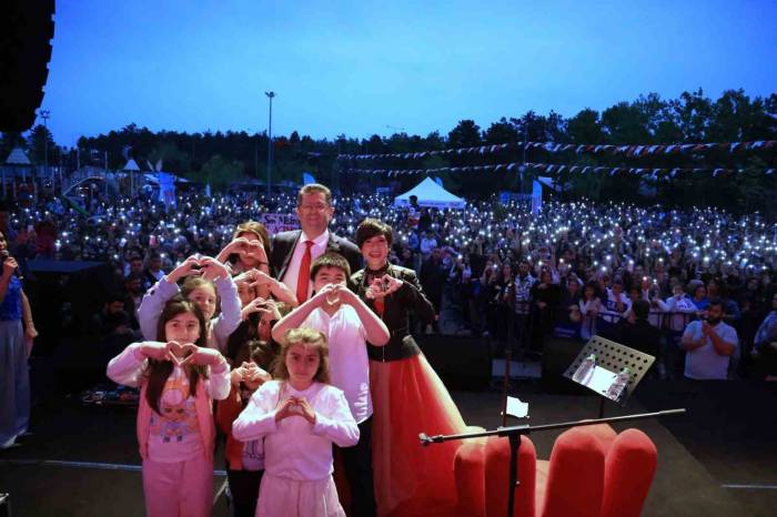 Aydilge Coştu, Coşturdu