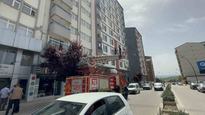 6 Gün Haber Alınamadı, Evde Uyuduğu Ortaya Çıktı