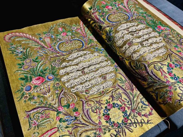 Osmanlı Cihan Devleti’nin Mirası Olan Eserler Londra’daki Müzayede Evinde