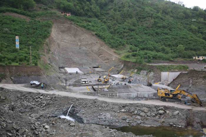 Salıpazarı Barajı İnşaatı Ve Terme Çayı Islahı Çalışmaları