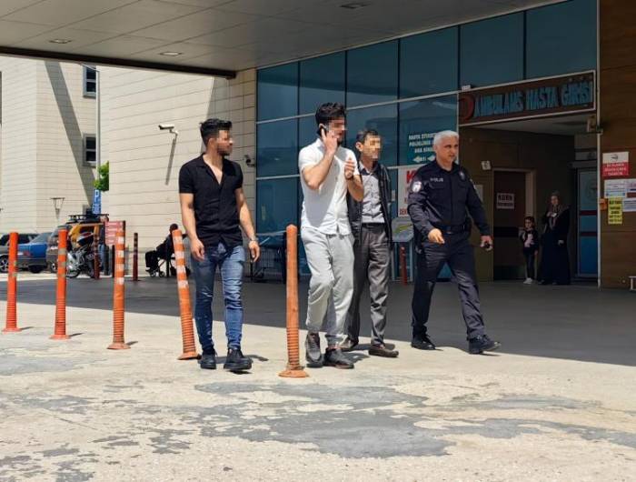 Kendilerini Dolandıran Şahsı Darp Ettiler