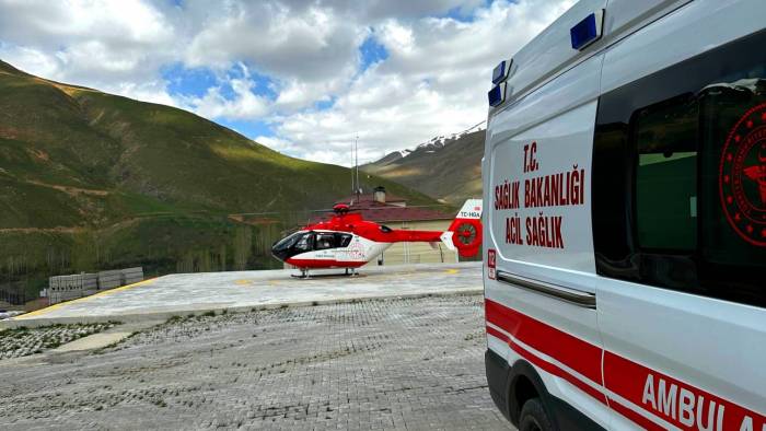 Ambulans Helikopter 4 Ayda 61 Hasta Taşıdı