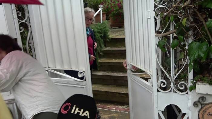 Korhan Berzeg’in Eşi Ve Kızı Soruları Cevapsız Bıraktı