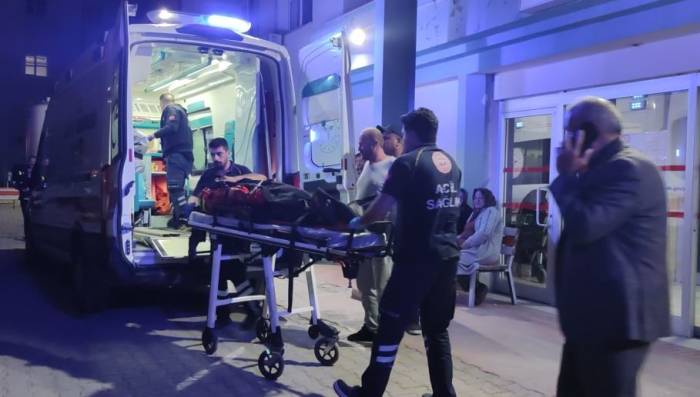 Sivas’ta Traktör Devrildi: 1 Ölü, 1 Yaralı