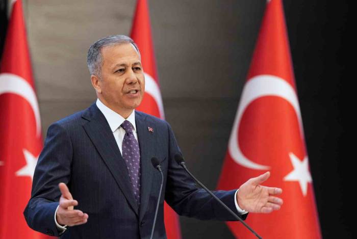 Bakan Yerlikaya: “1 Mayıs Kutlamalarının Bir Eylem Ve Propaganda Sahası Haline Getirilmesine Asla Müsaade Etmeyeceğiz”