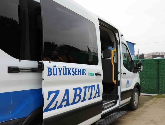 Uyanık Dilenciler Zabıtaya Takıldı