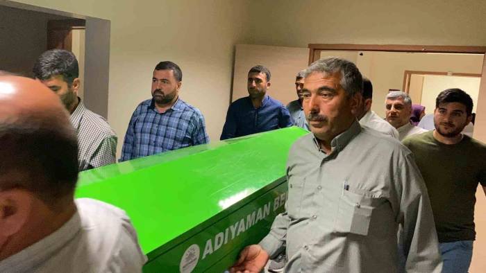 Tatil İçin Geldikleri Adıyaman’da Eşini Öldürdü