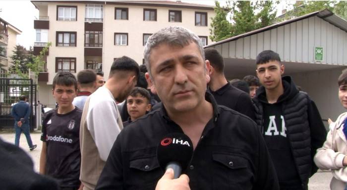 Öğrencisinin Bıçaklı Saldırısına Uğrayan Öğretmenin Meslektaşı: “Öğrenci Okula Bıçak Getirip Saklamış”