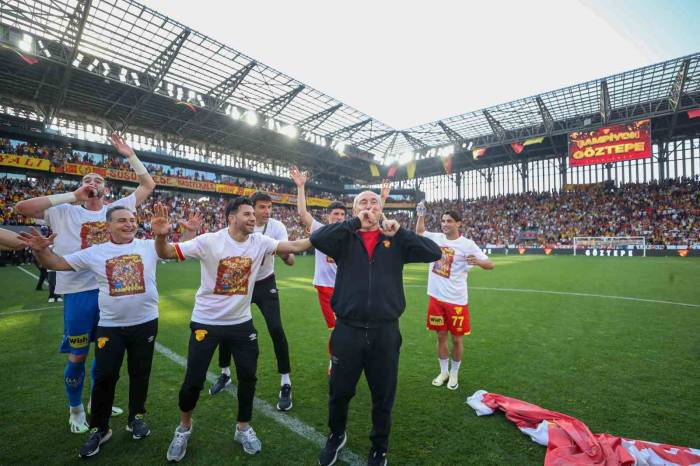 Göztepe’de Süper Lig’in Mimarı: Stanimir Stoilov