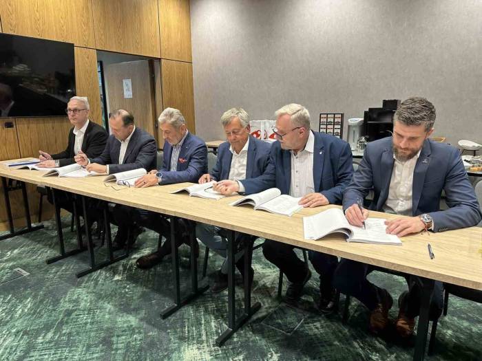 Ehf Euro 2026 Organizasyon Sözleşmeleri İmzalandı