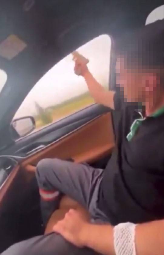 Seyir Halindeki Araçtan Havaya Ateş Açan Şahıs Yakalandı