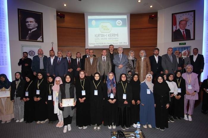 Kur’an-ı Kerim’i Güzel Okuma Yarışmasında Finalistler Açıklandı