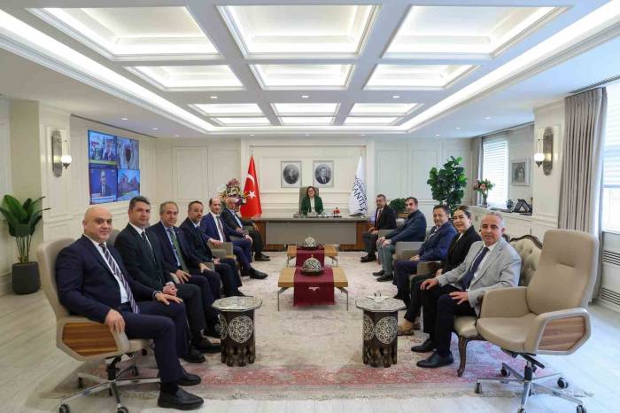 Gaib Heyeti, Başkan Fatma Şahin’i Makamında Ziyaret Etti