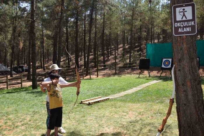 Gaziantepliler, Erikçe Macera Parkı’nda Sıra Dışı Etkinliklerle Keyifli Vakit Geçiriyor