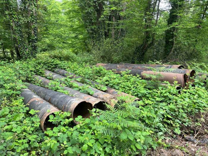 Sinop’ta Kayıp Sulama Boruları Bulundu: Özel İdare Kesmiş, Komşu Köy Kaldırmış