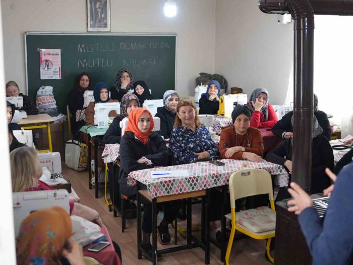 Bu Okulu Bitirenler Evleniyor