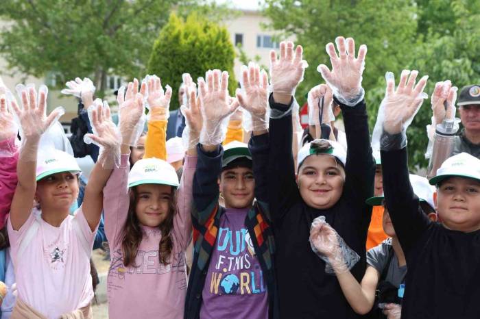 Elazığ’da Orman Yangınlarıyla Mücadele İçin "Orman Benim" Kampanyası Başlatıldı