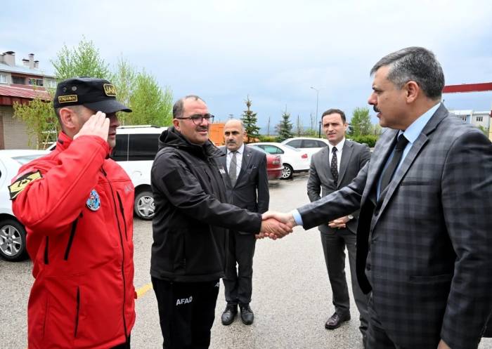 Afad’tan Vali Çiftçi’ye Brifing