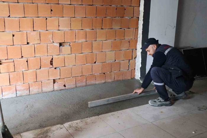 İzmit’in İkinci Kent Lokantasında Çalışmalar Sürüyor