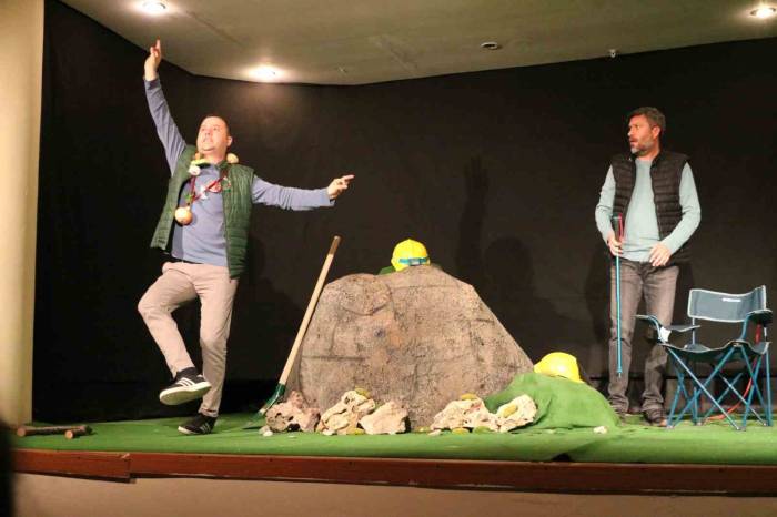 Defineciler İzleyicilerden Tam Not Aldı