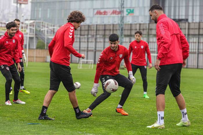 Samsunspor, Trabzonspor Maçı Hazırlıklarını Tamamladı