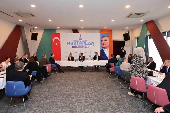 Beyoğlu Belediye Başkanı Güney Muhtarlarla Bir Araya Geldi