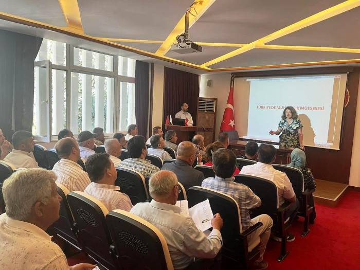 Fethiye’deki Yeni Muhtarlar Hizmet İçi Eğitim Verildi