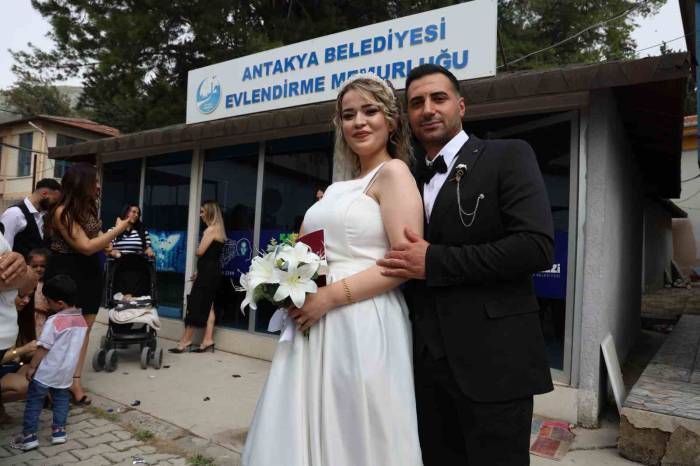 Evlilik Kredisine Başvurusu Onaylanan Ve Eğitimi Başarıyla Tamamlayan 141 Çiftin Evlilik Telaşı Başladı