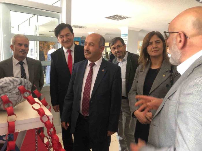 Kütso Mesleki Ve Teknik Anadolu Lisesinde Bilim Fuarı