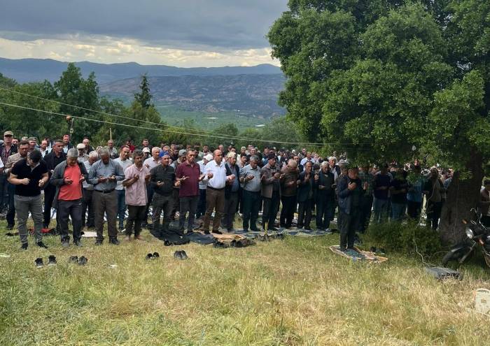 Sarıgöl’de Bolluk, Bereket Ve Şükür İçin 35 Adak Kurban Kesildi