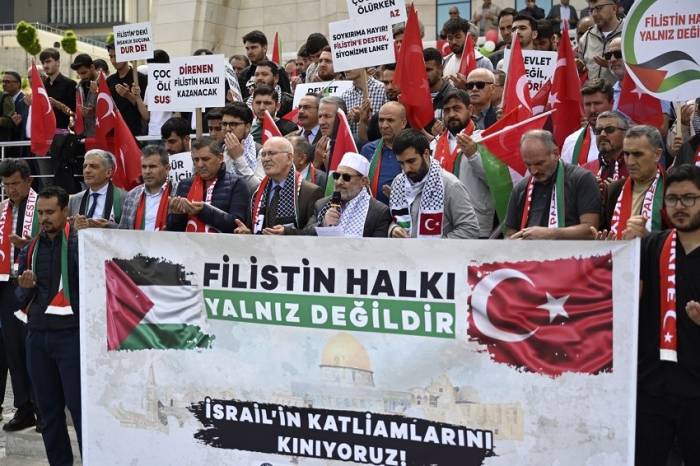 Uşak Üniversitesi, Gazze’de Yaşanan Vahşeti Unutturmuyor