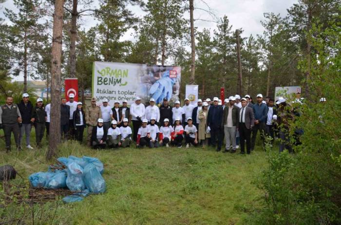 Yangına Karşı Ormanlık Alanları Ve Bahçeleri Temizlediler