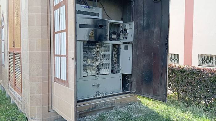 Aşırı Yüklenme Trafoda Yangına Sebep Oldu