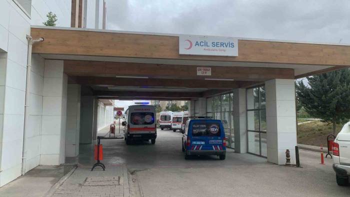Karaman’da Trafik Kazası: 1 Ölü, 1 Yaralı