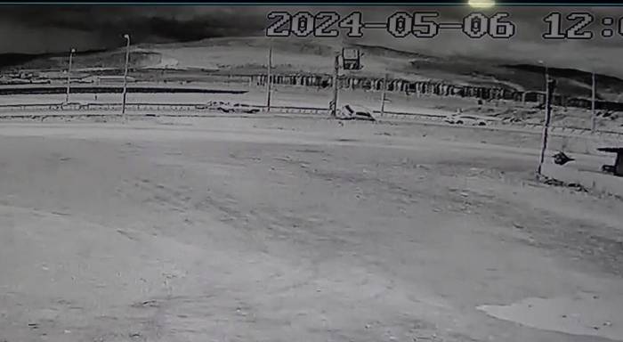 Otomobil, Refüje Çarparak Takla Attı