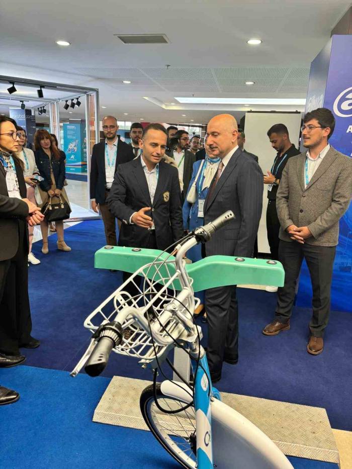 Aus Zirvesi’nde ‘Kaybis’ İlgi Odağı Oldu