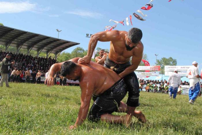 631. Geyikkoşan Hıdırellez Şenlikleri Ve Yağlı Pehlivan Güreşleri Nefes Kesti