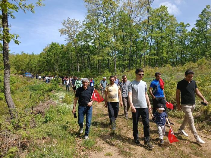 Büyük Katılımla Doğa Yürüyüşü Yapıldı