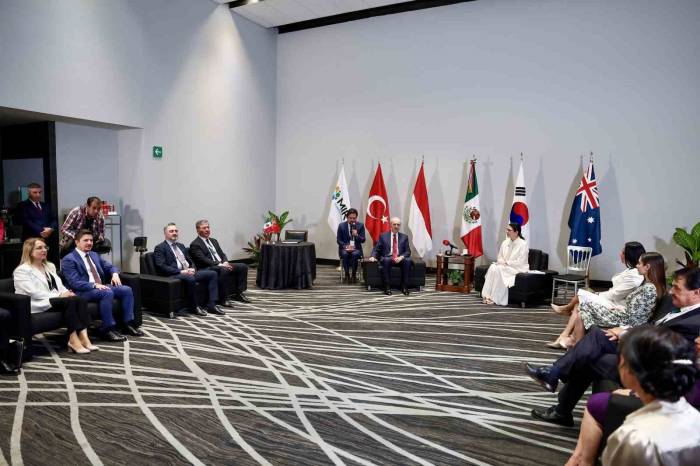 Tbmm Başkanı Kurtulmuş, Meksika Temsilciler Meclisi Başkanı Castillo İle Görüştü