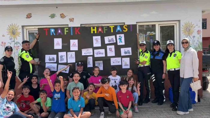 Trafik Haftası’nda Tunceli’de Öğrenciler Bilgilendirildi