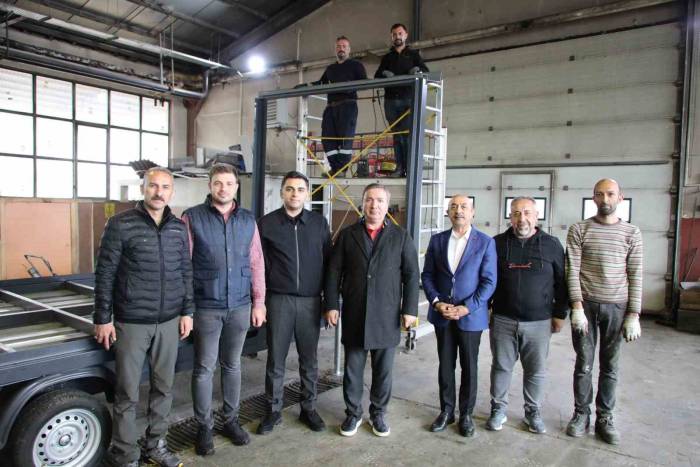 Vali Aydoğdu, Erzincan İl Özel İdaresi’nde İncelemelerde Bulundu