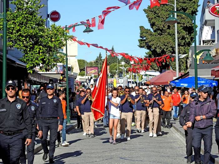 17. Yarımada Spor Oyunları Çeşme’de Başladı