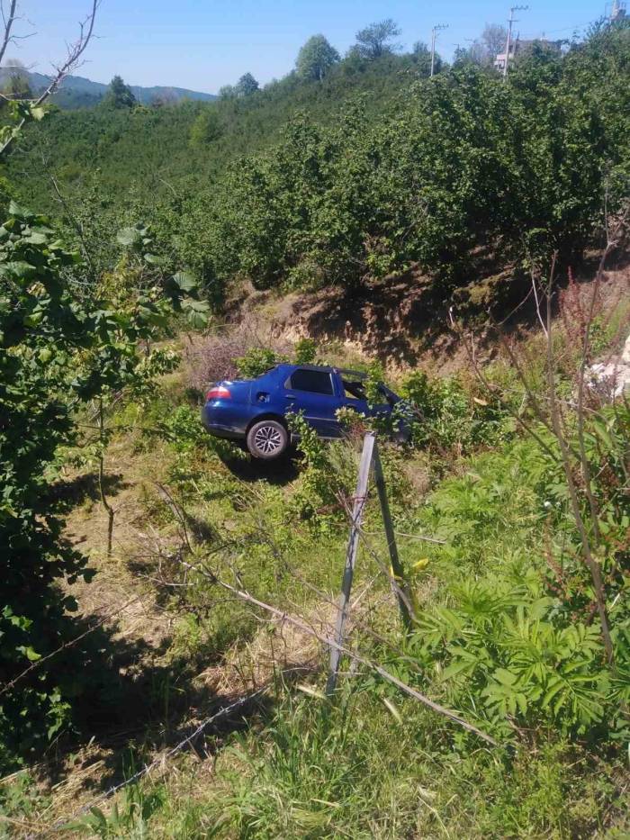 Otomobil İle Tarım Aracı Çarpıştı; 2 Yaralı