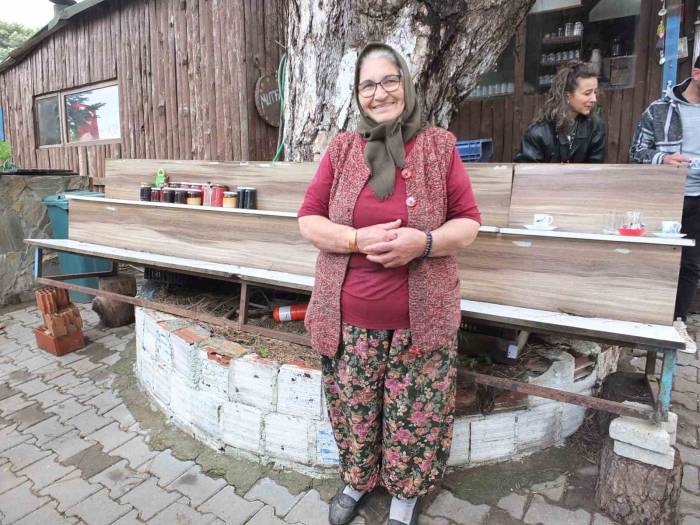 Gülsüm Ana Kazdağları’nda 22 Yıldır Konuklarını Ağırlıyor