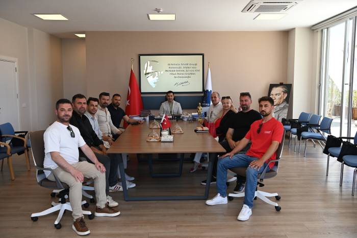 Başkan Günel, Dernek Yetkilileri İle Bir Araya Geldi