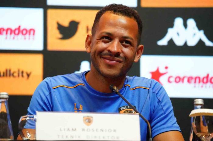 Hull City, Teknik Direktör Liam Rosenior İle Yolları Ayırdı