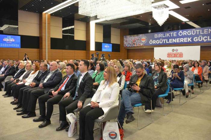 Ankara’da ‘Türkiye Yüzyılında Kadın Emeği’ Paneli